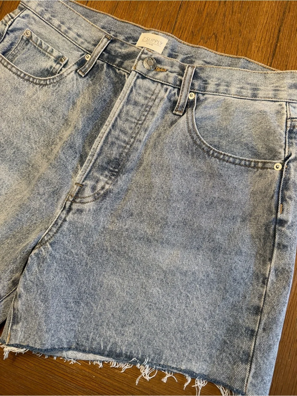 Z Supply Denim Everyday Hi-Rise Cutoff Shorts Size 29 Light Wash